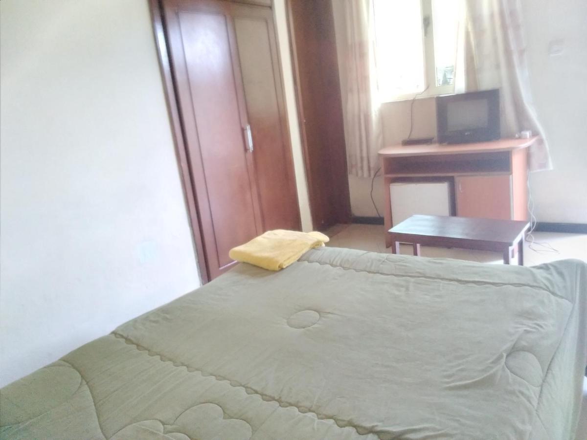 Wib Guesthouse 亚的斯亚贝巴 外观 照片